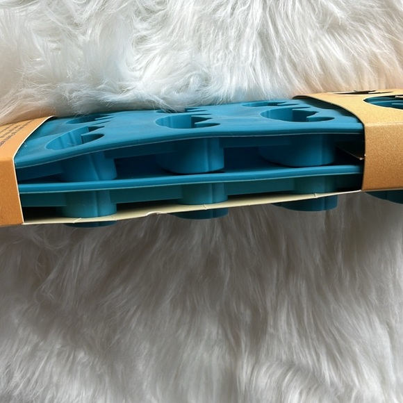 🆕 Set of 2 Silicone Ice Cube Trays Stitch from Lilo & Stitch BPA Free Blue - Picture 3 of 5